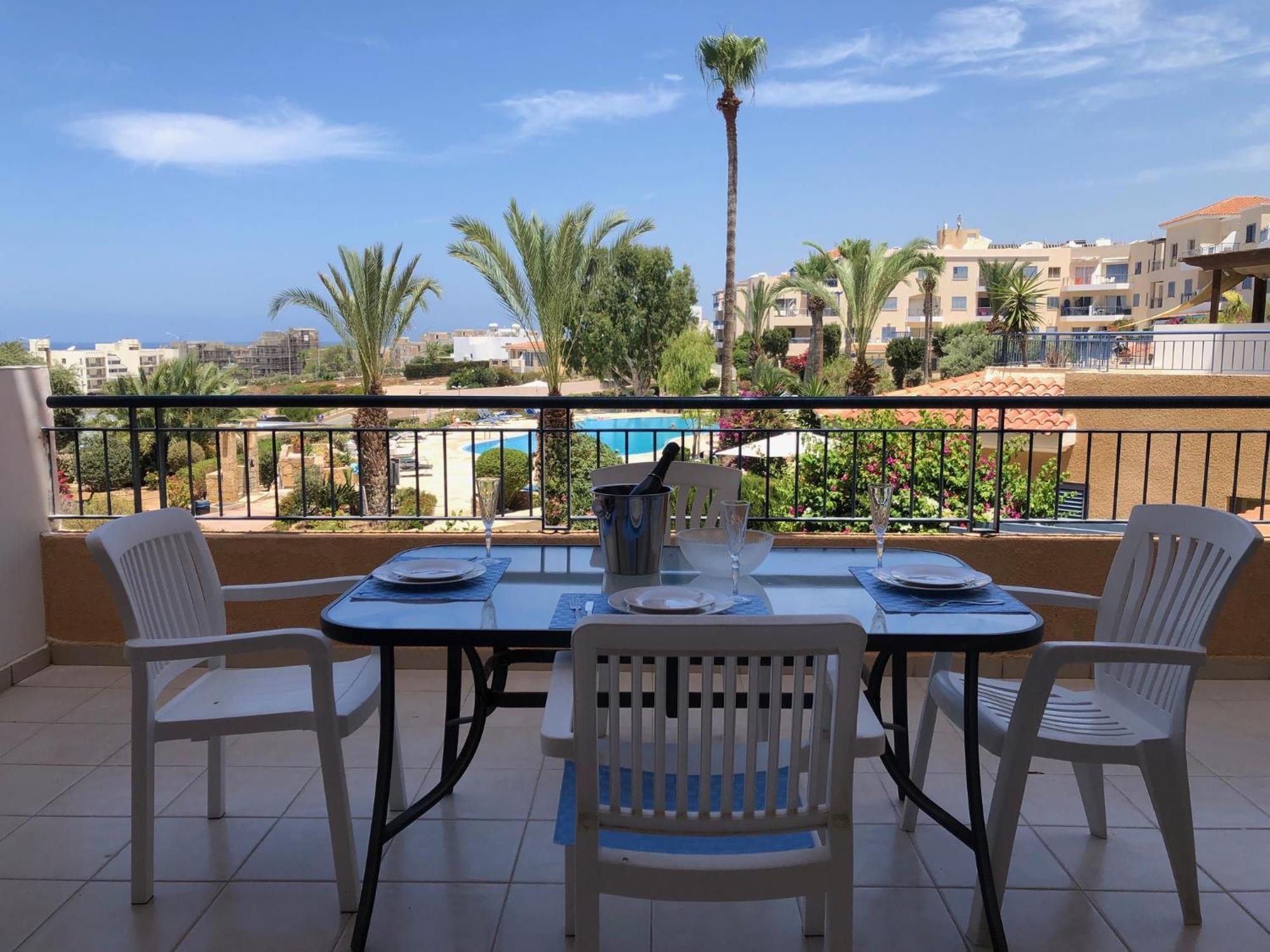 Kings Palace - Stylish 2 Bed Apartment With Sea Views Pafos Exterior foto