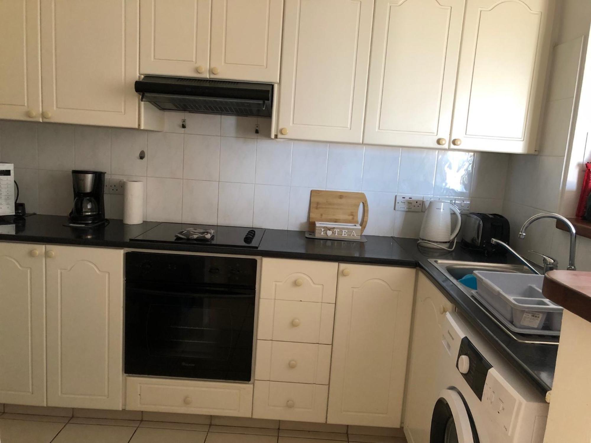 Kings Palace - Stylish 2 Bed Apartment With Sea Views Pafos Exterior foto